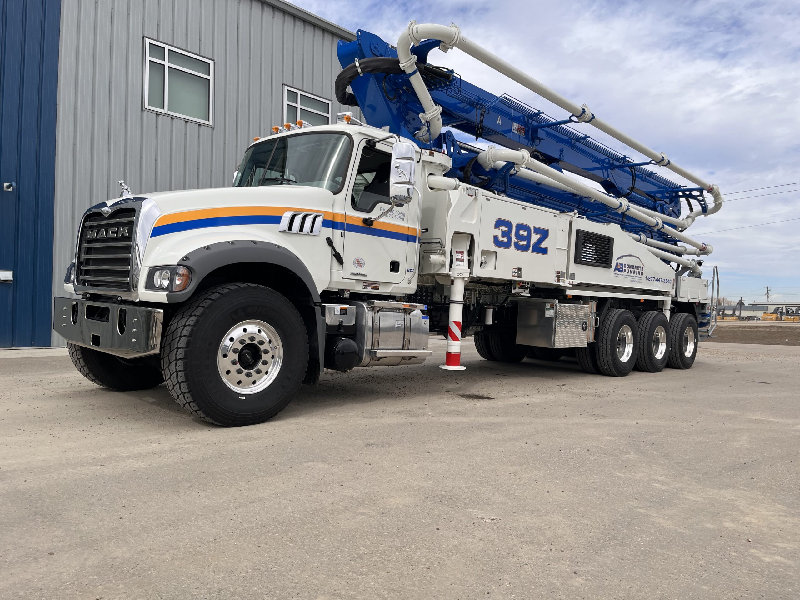 39m-boom-pump-truck
